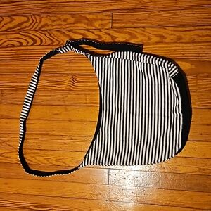 Thirty-one Retro Metro Hobo Crossbody